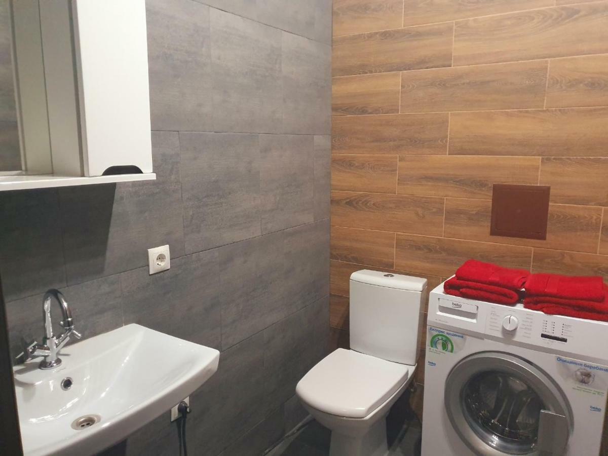 Apartment Yes 41 Uzhhorod Exterior photo